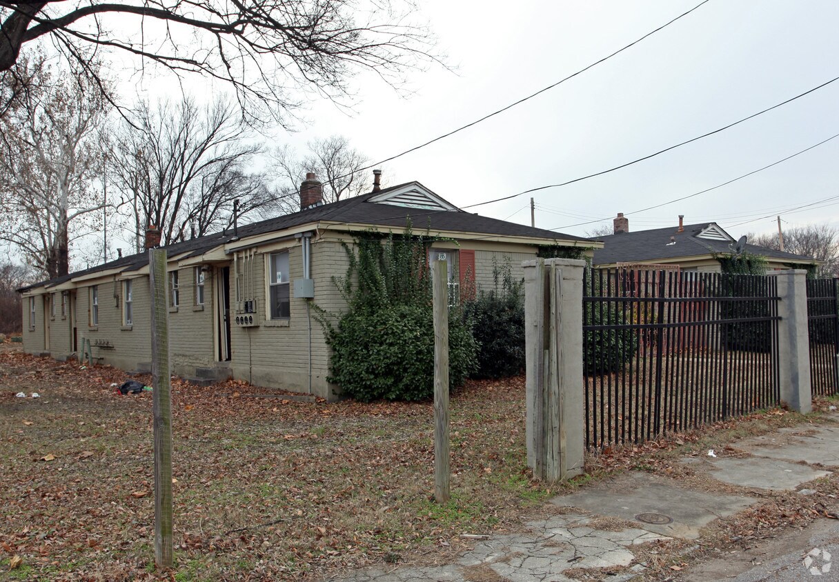 Building Photo - 1037-1041 Jw Williams Ln