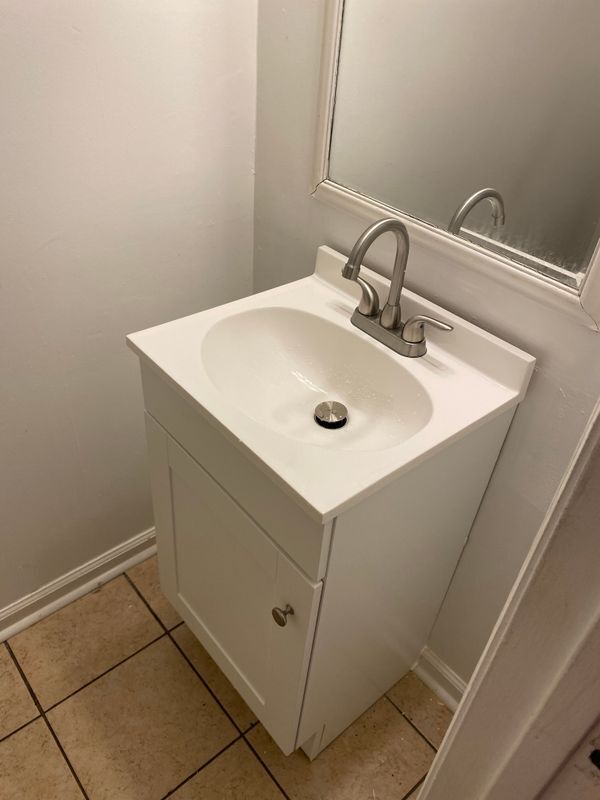 Foto del edificio - 6368 Baker Ct