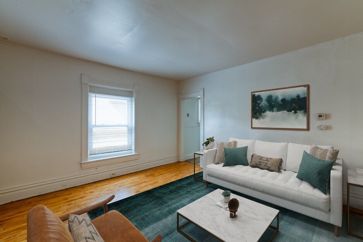 Foto principal - 416 W Saginaw St