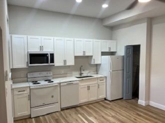 Foto del edificio - 3102 E 7th Ave