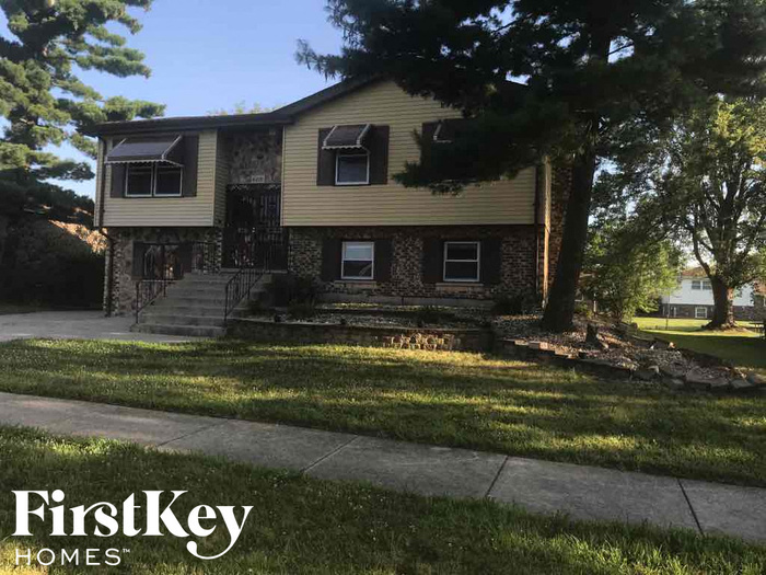 Primary Photo - 6320 Streamwood Ln
