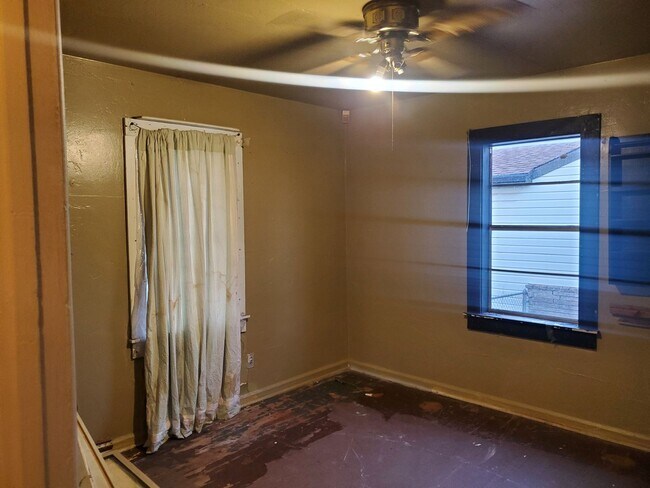 Foto del edificio - 1425 NW 94th St