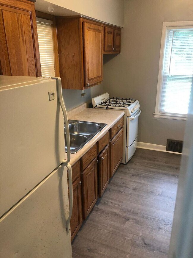 Foto del edificio - 4228-4230-4230 N 39th St