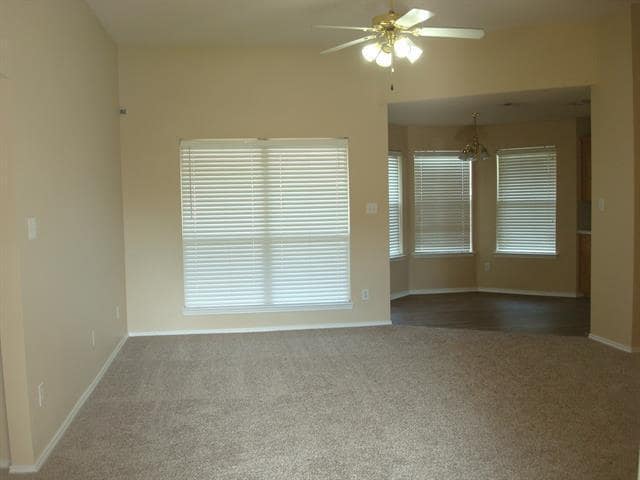 Building Photo - 1606 Ocean Dr
