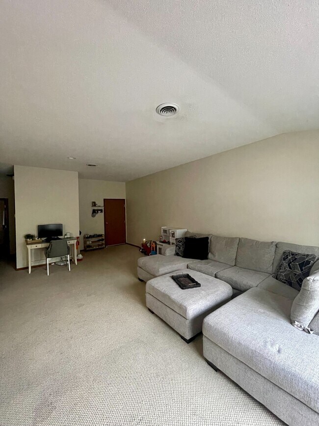 Foto del edificio - 2401 Oxford Dr SE