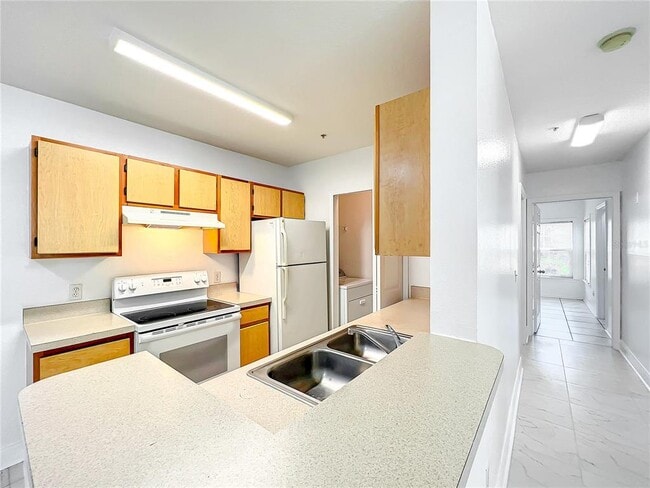 Building Photo - 6524 Swissco Dr