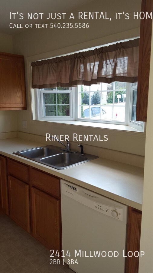 Building Photo - 2414 Millwood Loop