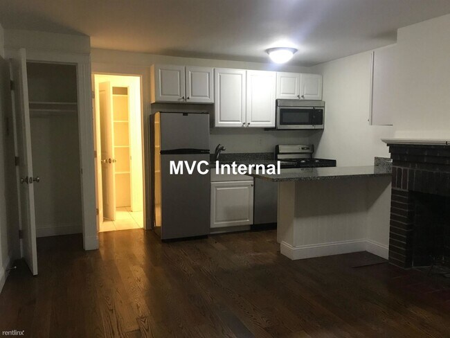 Building Photo - Studio, 1 bath  - 86 Charles St Apt 1B