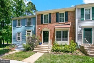 Building Photo - 7433 Hatherleigh Ct