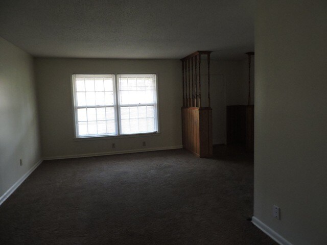 Building Photo - 3469 S Perkins Rd