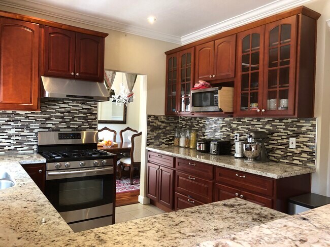 Foto del edificio - 1571 Mission Springs Cir