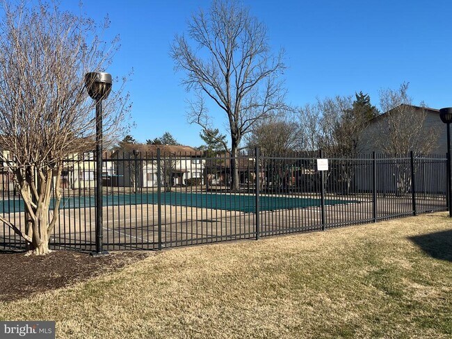 Foto del edificio - 8411 Del Norte Ct