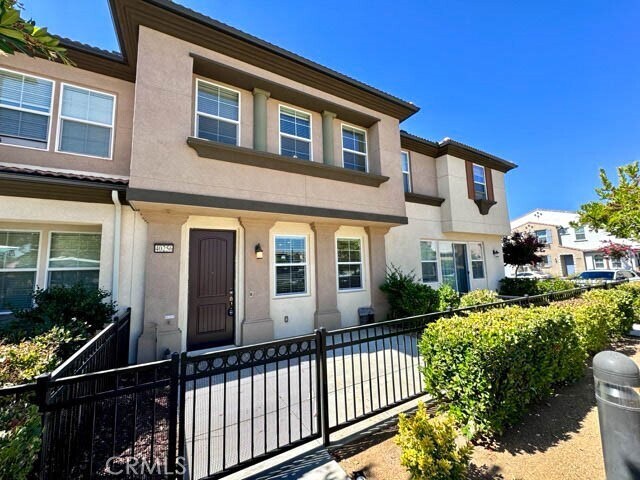 Building Photo - 40256 Calle Real