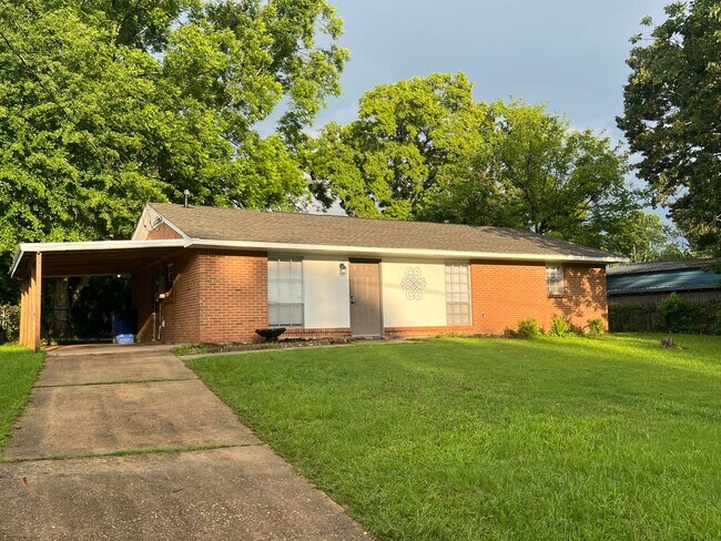 Foto del edificio - Home for rent in Prattville
