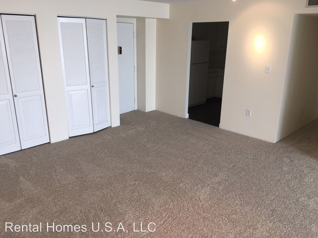 Building Photo - 1 br, 1 bath House - 3800 Atlantic Ave  #902