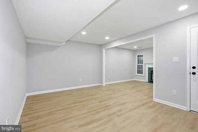 Foto del edificio - 20411 Doncaster Terrace