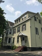 Building Photo - 66 Stroudwater St