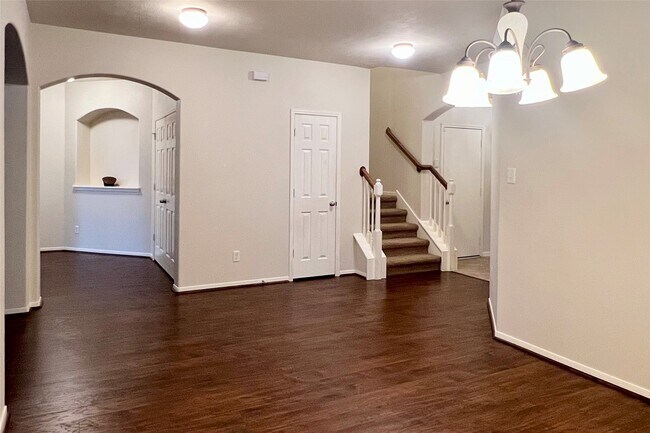 Foto del edificio - 26114 Silver Timbers Ln