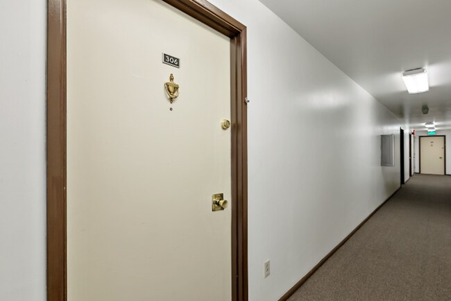 Foto del edificio - 5515 15th Ave NE