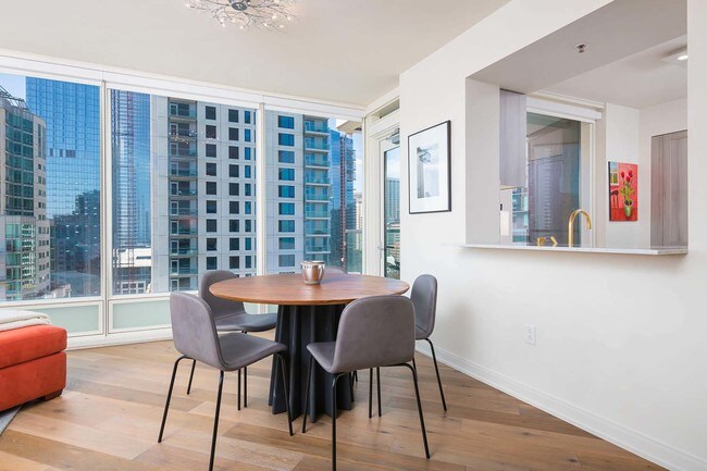 Building Photo - Gorgeous Luxury Condo at the Harrison