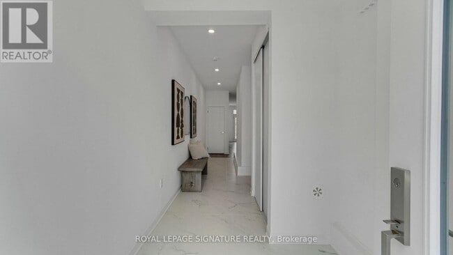 Building Photo - 3055 Trailside Dr