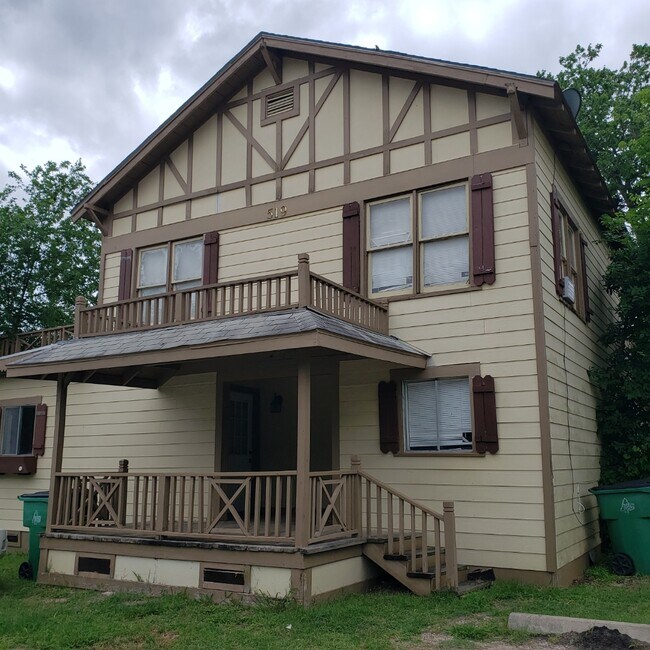 Foto del edificio - 519 Ferguson St