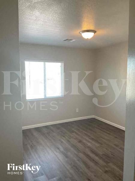 Foto del edificio - 6048 Sea Cliff Cove St