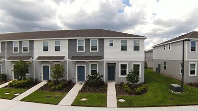 Building Photo - 3208 Skyline Lp