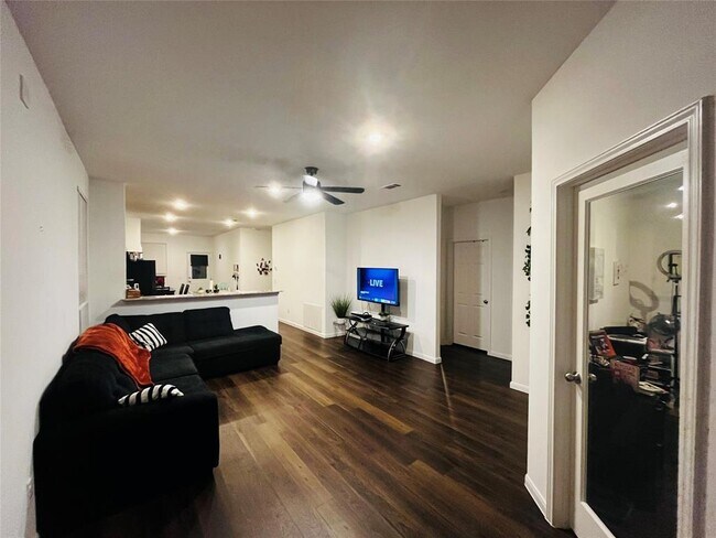 Building Photo - 10647 Cashew Run Ln