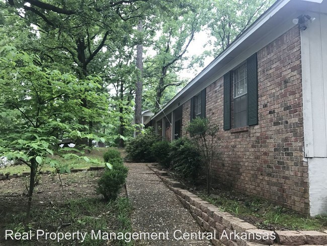 Building Photo - 910 Kings Mountain Dr