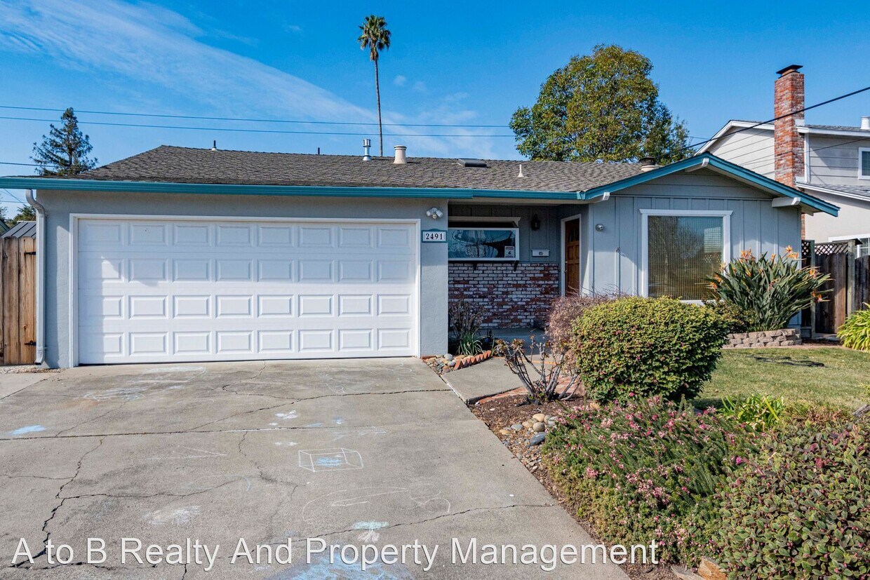 Primary Photo - 3 br, 2 bath House - 2491 Melville Way