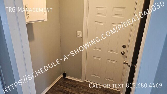 Building Photo - 202 Albacore Ln