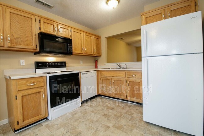 Foto del edificio - 2107 Ringgold Ct