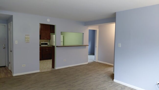 Building Photo - 4939 S Dorchester Ave