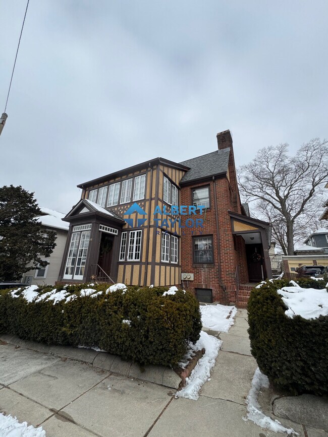 Foto del edificio - 44 Kirkwood Rd