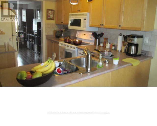 Photo du bâtiment - 5117 Dryden Ave