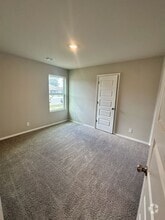 Building Photo - 8508 E 164th St S