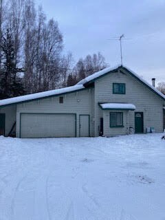 Building Photo - 678 Love Rd