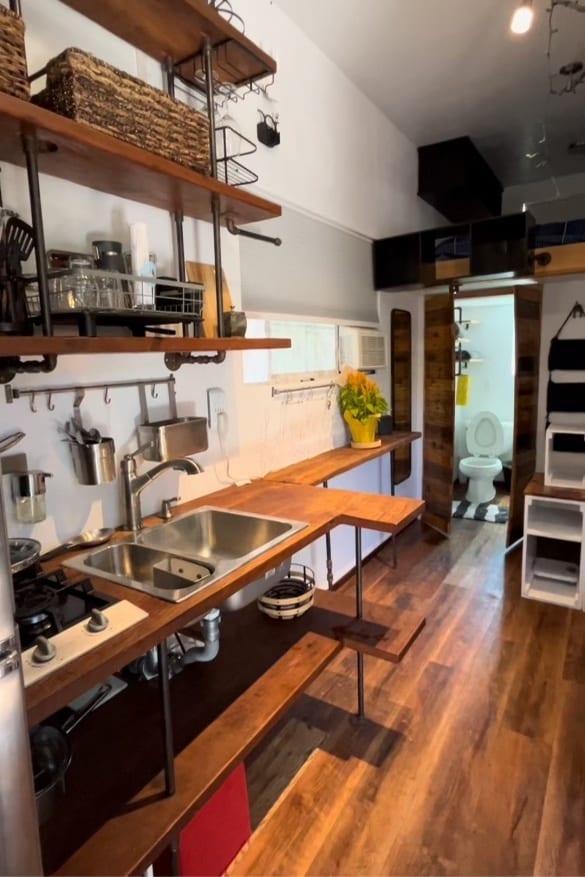 Building Photo - 249 Orchard Ave