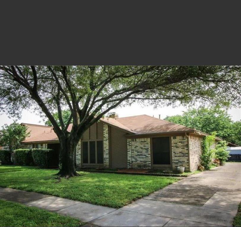Primary Photo - 808 Blessing Creek Dr