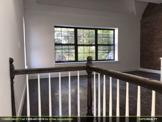 Foto del edificio - 3522 Clarendon Rd