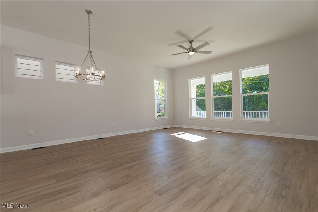 2265 E 97th St Cleveland, OH 44106 – photo 4