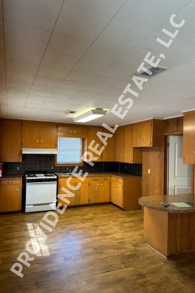 Foto del edificio - 500 E Texas Ave