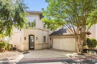 Building Photo - 2800 Waymaker Way
