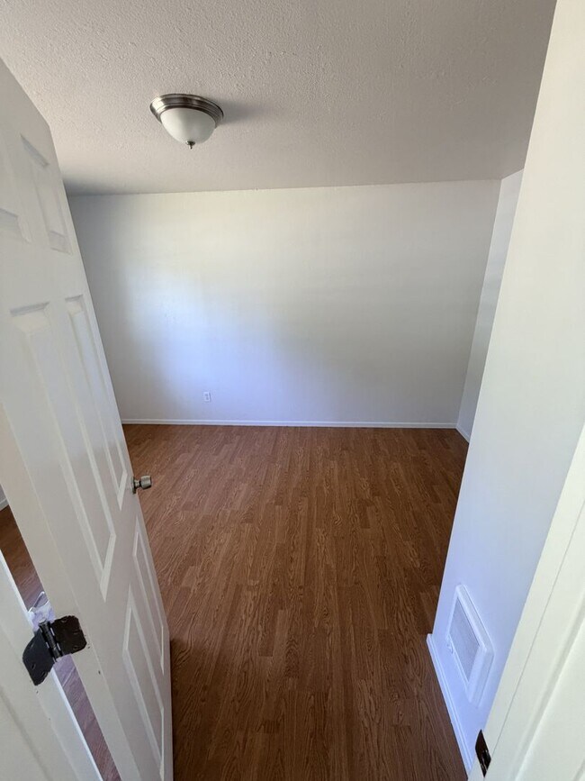 Foto del edificio - Beautifully Remodeled 3-Bedroom, 2-Bath Home