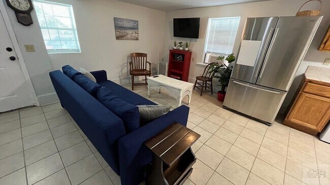 Foto del edificio - 817 10th St