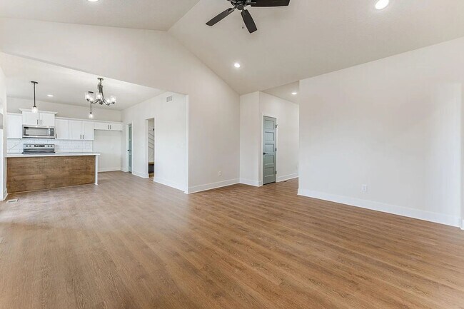 Building Photo - Single family home in Goddard Kansas. This...