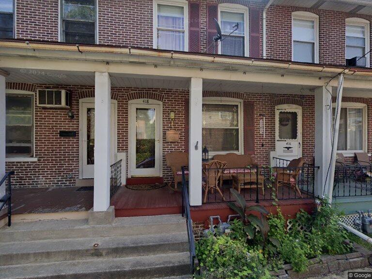 Building Photo - 418 Liberty St