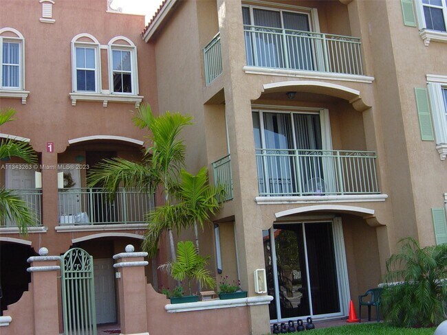 Building Photo - 6360 NW 114th Ave