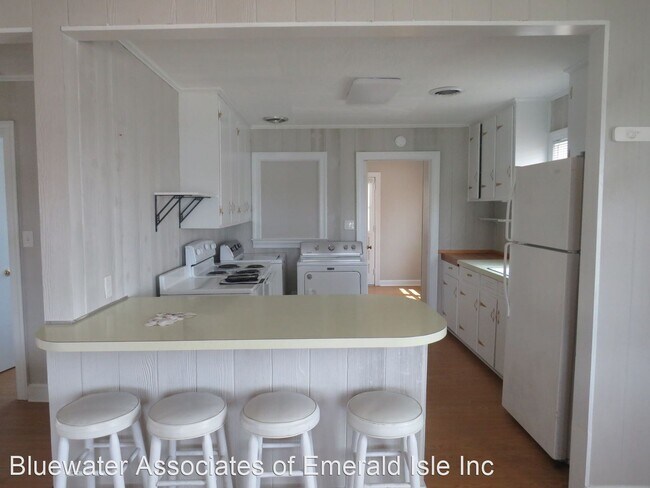 Foto del edificio - 2 br, 1 bath House - 147 Waterway Drive
